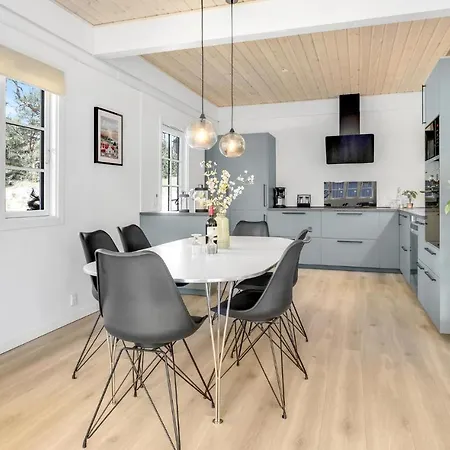 Amazing In Nex With 3 Bedrooms And Wifi * Neksø