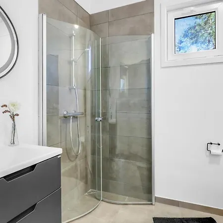 Amazing In Nex With 3 Bedrooms And Wifi Neksø